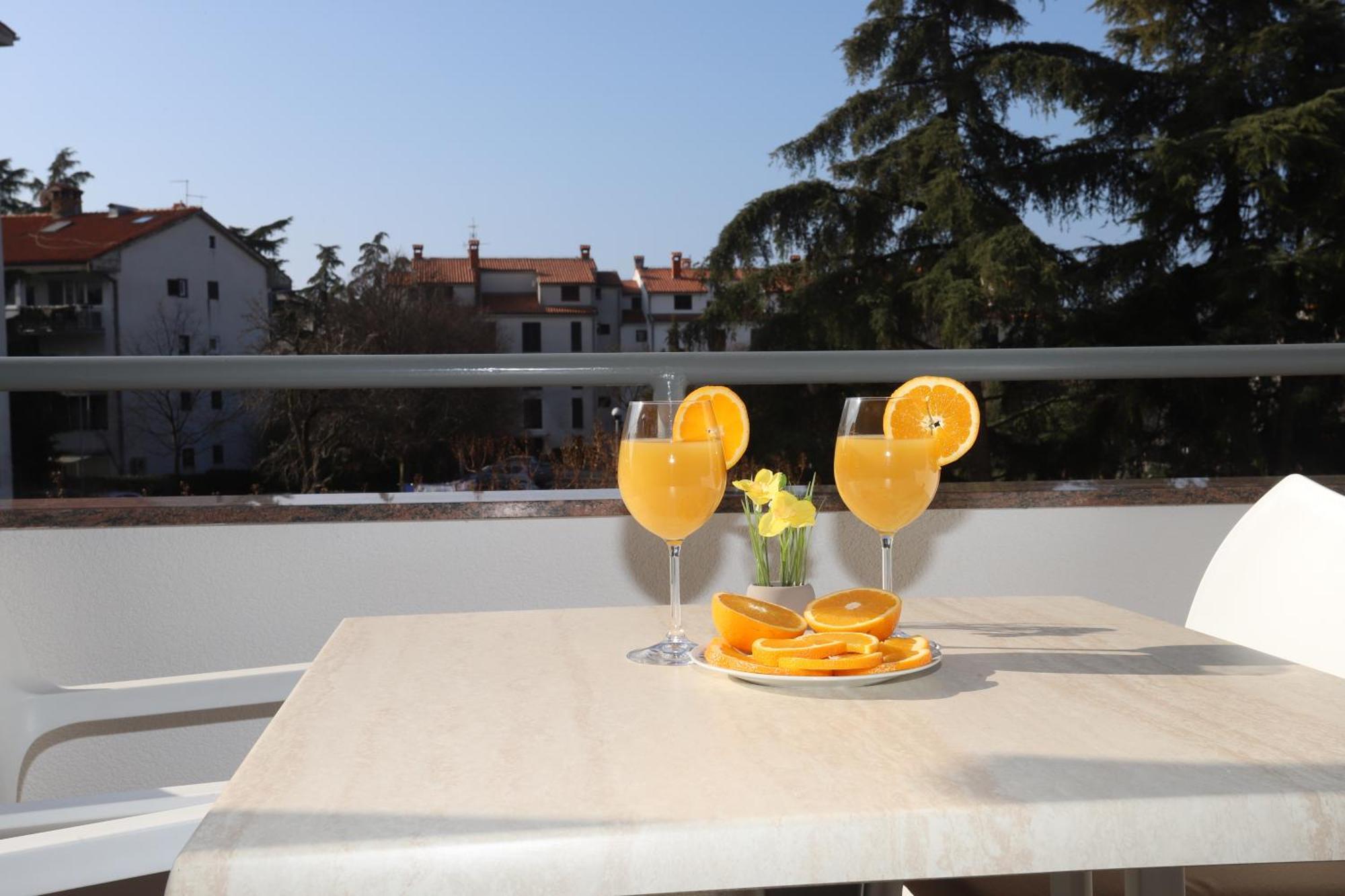 Apartman Perla Deluxe Porec Esterno foto