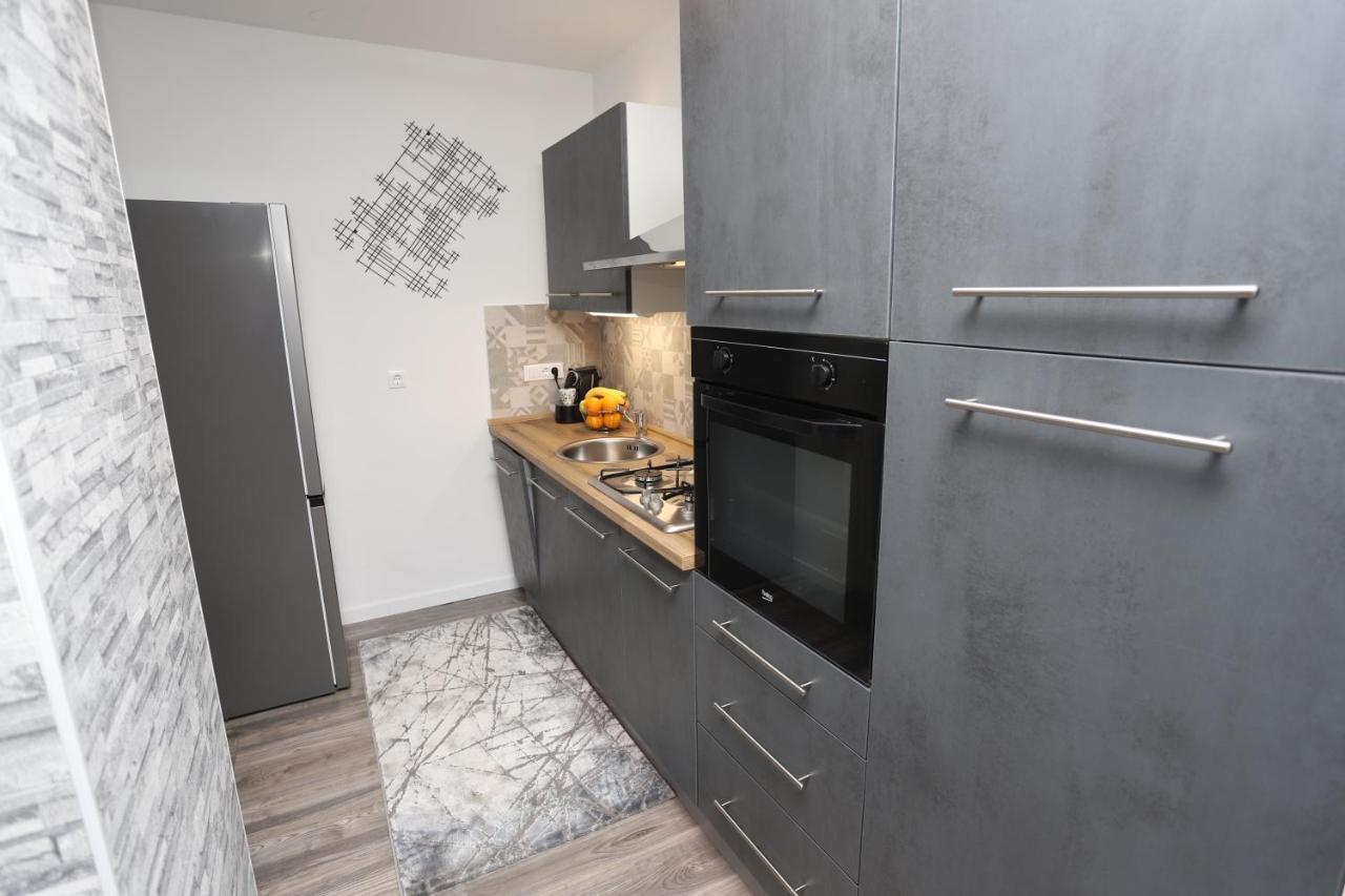 Apartman Perla Deluxe Porec Esterno foto